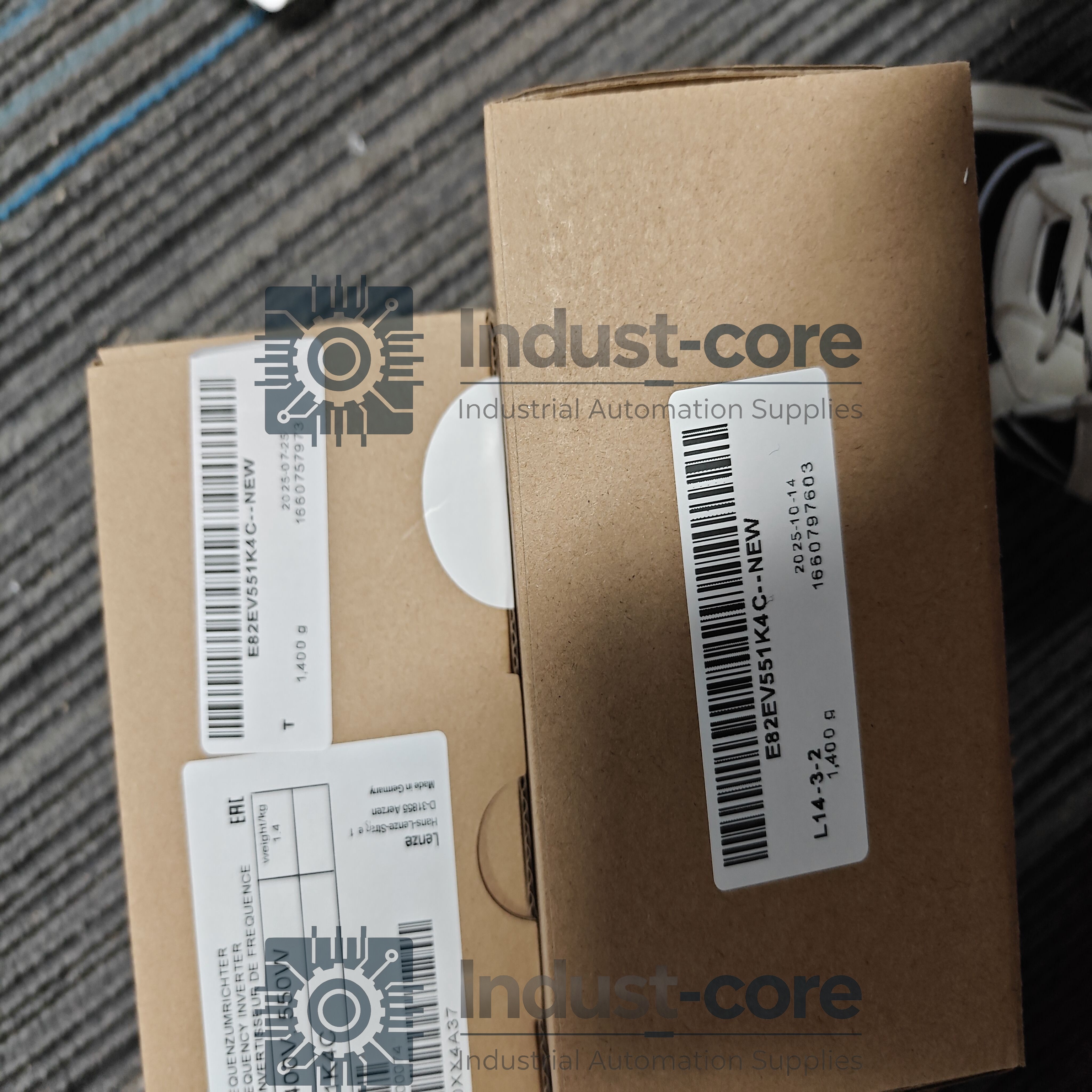 Lenze 8200 Vector Frequency Inverter E82EV551_4C Inverter E82EV551K4C